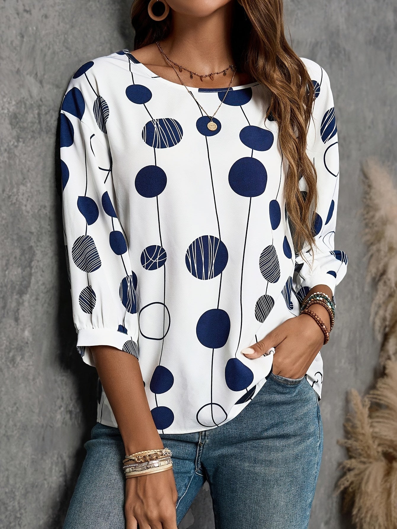 Polka | Middle East Style Elegant Crew Neck Blouse