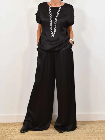 Avina – Refined Two-Piece Set
